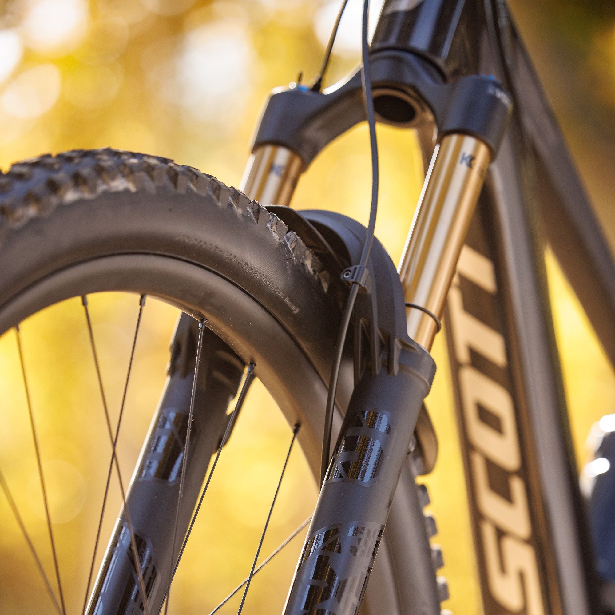 Scott Voltage eRIDE 900 SL 2025 Electric Mountain Bike Les s Cycles