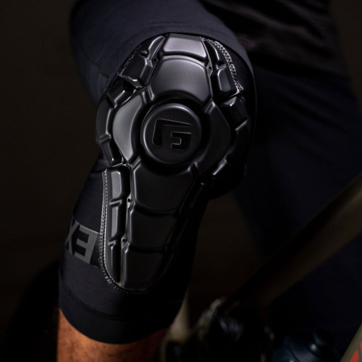 G-Form Youth Pro-X3 Knee Guards