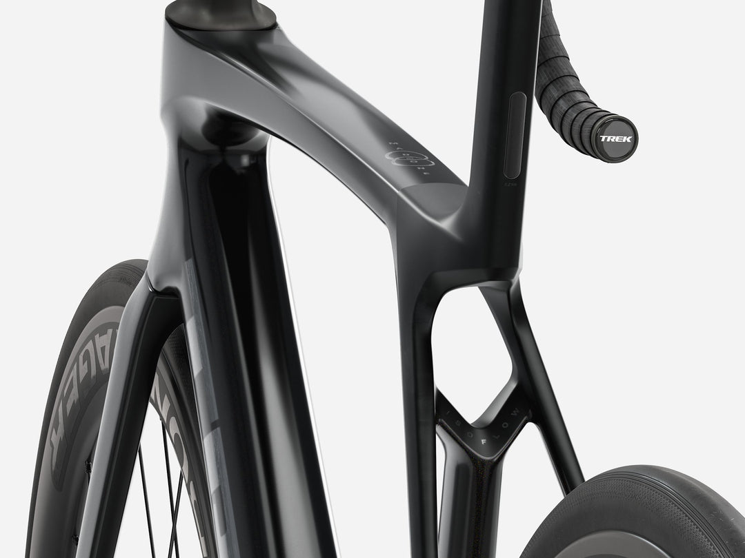 Trek Madone SL 6 Gen 8 Gloss Dark Star Matte Deep Smoke 2027 Road Bike