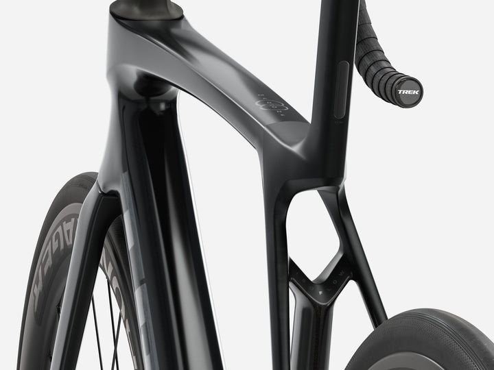 Trek Madone SL 6 Gen 8 Gloss Dark Star Matte Deep Smoke 2027 Road Bike