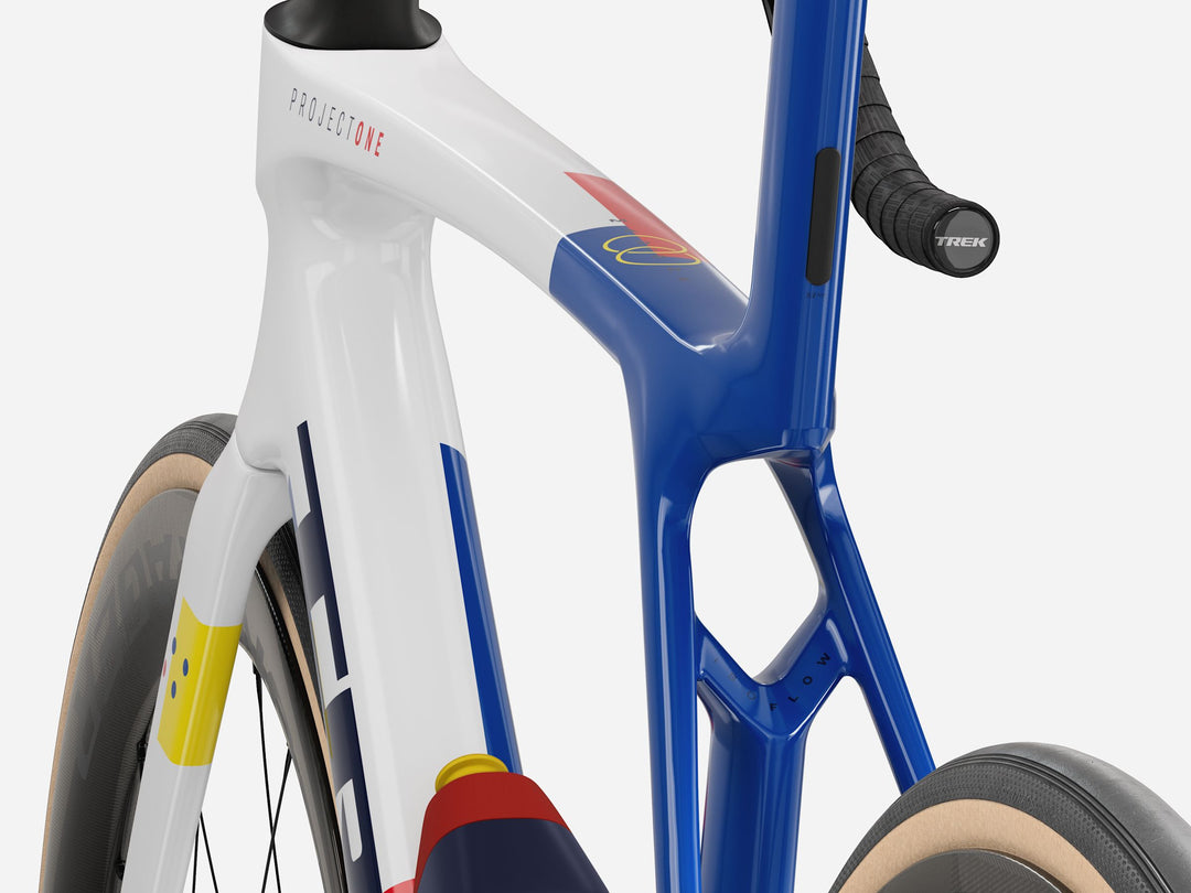 Trek Madone SLR 9 Gen 8 Lidl-Trek Team Replica 2027 Road Bike