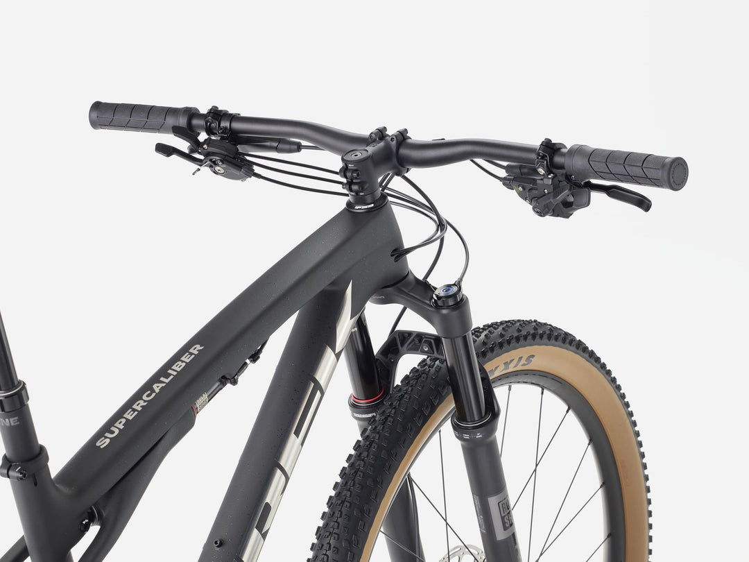 Trek Supercaliber SL 9.6 Gen 2 Matte Carbon Gloss Black Splatter 2027 Full Suspension Mountain Bike