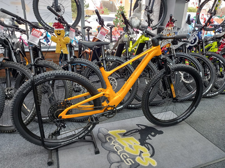 Scott Spark 970 Orange 2023 Full Suspension Mountain Bike