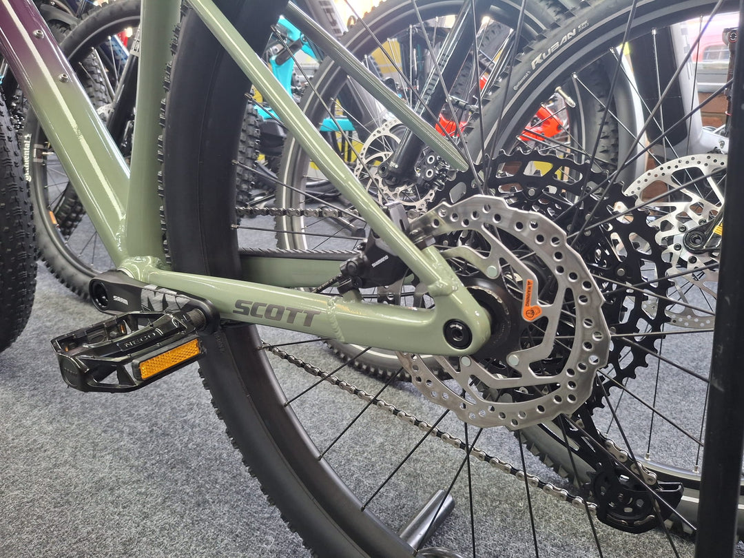 Scott Scale Gravel 20 Bike Olivine Green Blackberry 2025 - EX Display