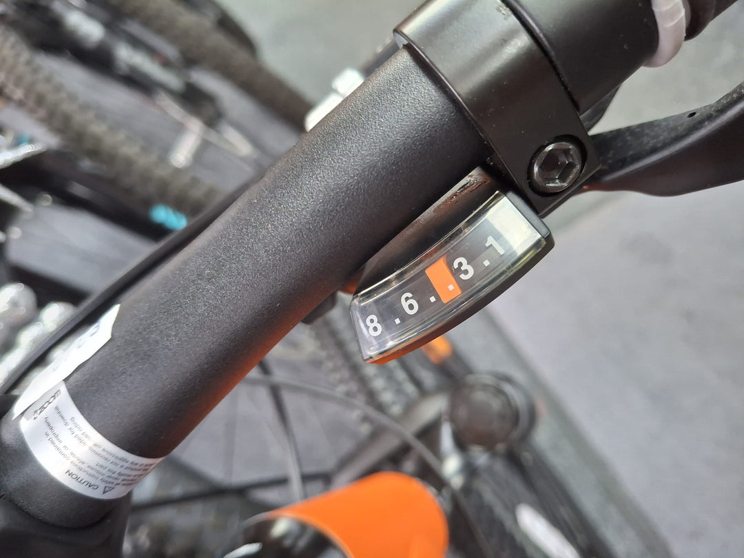 Squish 24 MTB Orange 2026 Kids Lightweight Mountain Bike