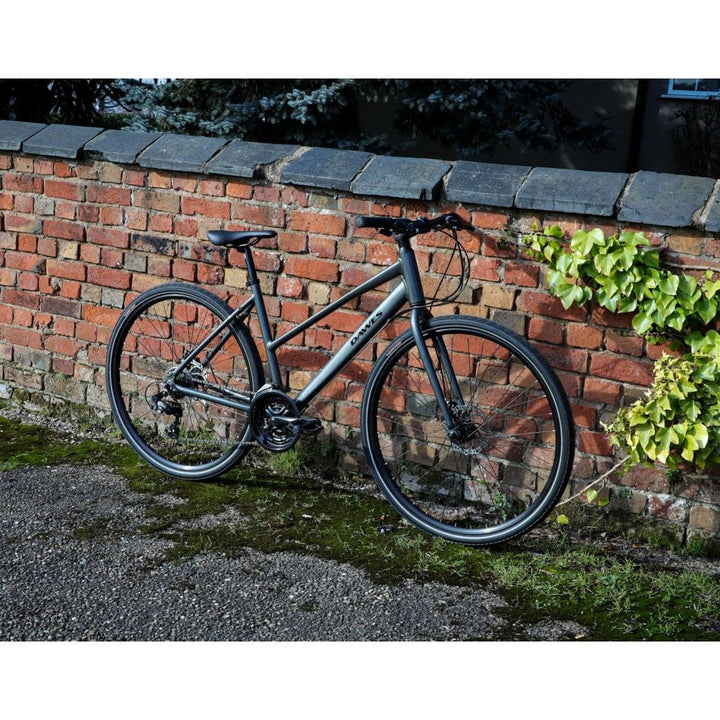 Dawes Discovery 1.0 Low Step Carbon Grey 2025 Hybrid Bike