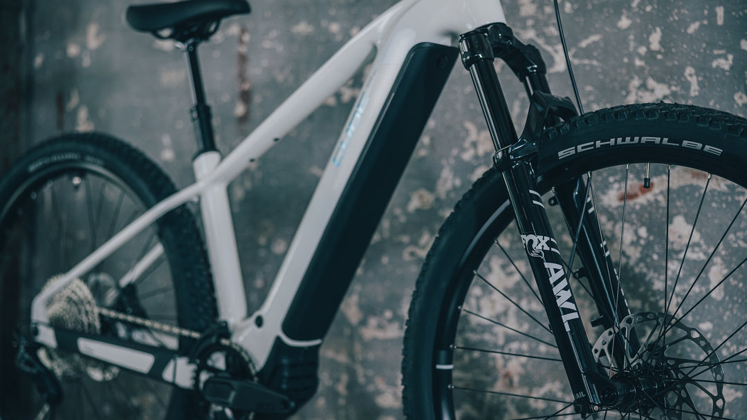 Cube Reaction Hybrid Race 800 Snow Black 2027 Electric Mountain Bike