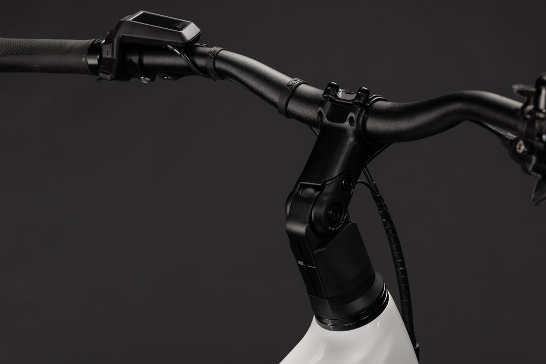 Cube Nuride Hybrid Performance 720 Metallicwhite Grey 2027 Electric Hybrid Bike