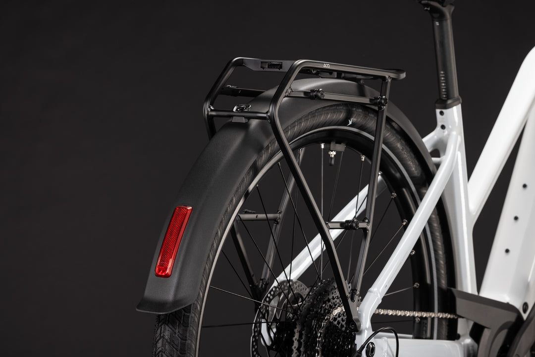 Cube Touring Hybrid One 600 Metallicwhite Chrome Trapeze 2027 Electric Hybrid Bike