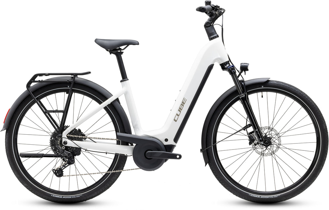 Cube Touring Hybrid One 600 Metallicwhite Chrome Easy Entry 2027 Electric Hybrid Bike