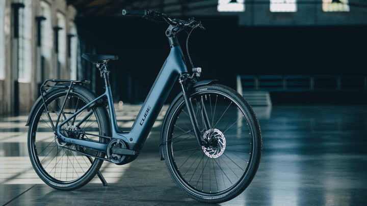 Cube Supreme Hybrid Deluxe One 600 Navyblack Black Easy Entry 2027 Electric Hybrid Bike
