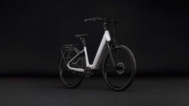 Cube Supreme Hybrid Deluxe Pro 600 Silverstar Reflex Easy Entry 2027 Electric Hybrid Bike