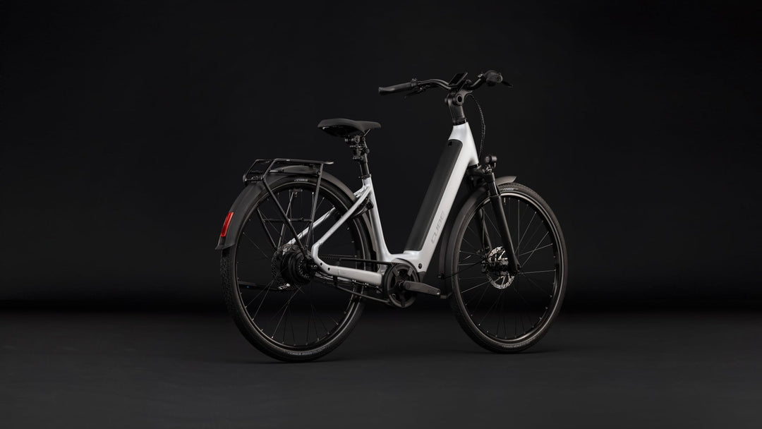 Cube Supreme Hybrid Deluxe Pro 600 Silverstar Reflex Easy Entry 2027 Electric Hybrid Bike