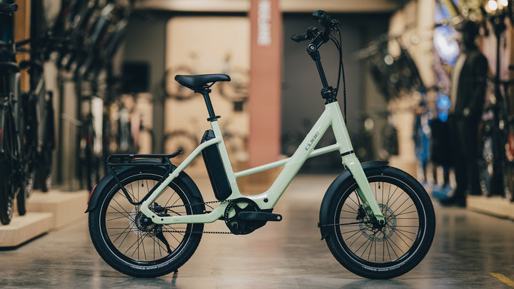 Cube Compact Hybrid Deluxe 540 Lindgreen Reflex 20" 2027 Electric Hybrid Bike