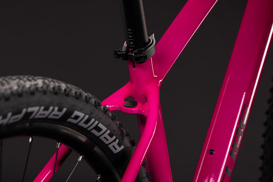Cube Reaction Pro Fuchsia Black 2027 Mountain Bike