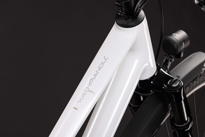 Cube Kathmandu Pro Metallicwhite Chrome Trapeze 2027 Hybrid Bike