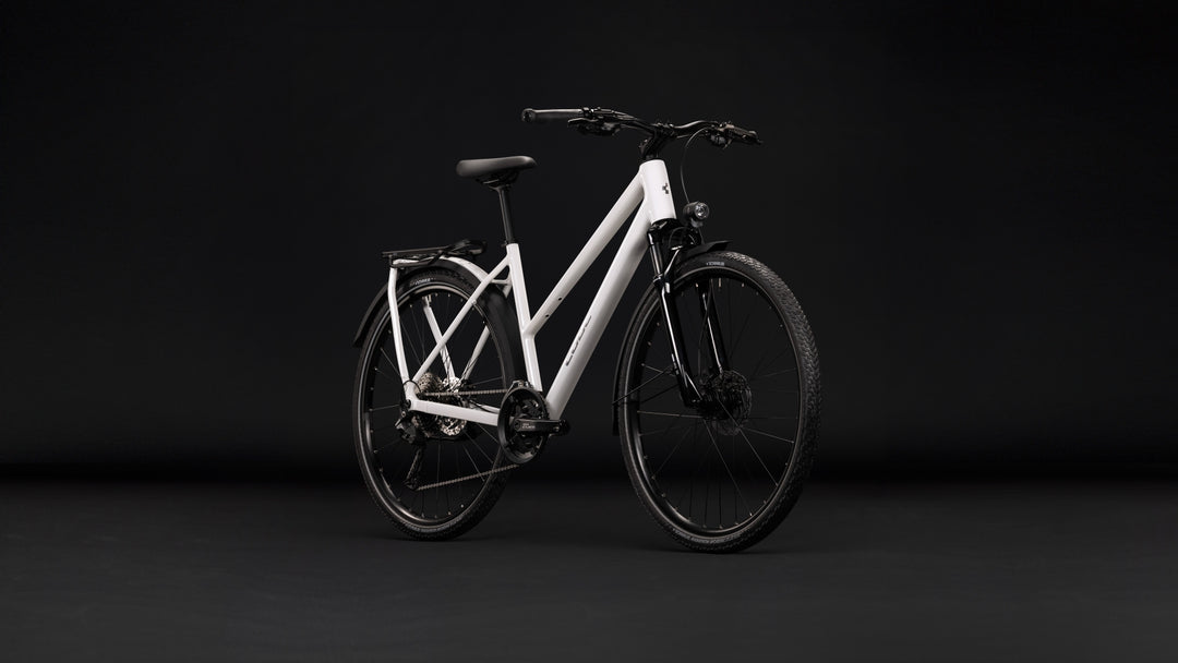 Cube Kathmandu Pro Metallicwhite Chrome Trapeze 2027 Hybrid Bike