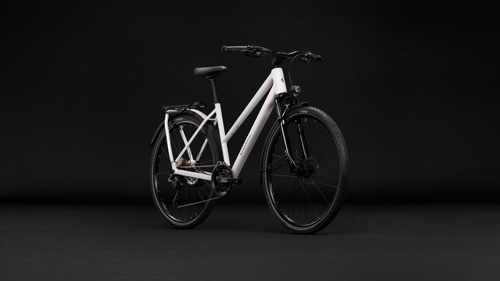 Cube Kathmandu Pro Metallicwhite Chrome Trapeze 2027 Hybrid Bike