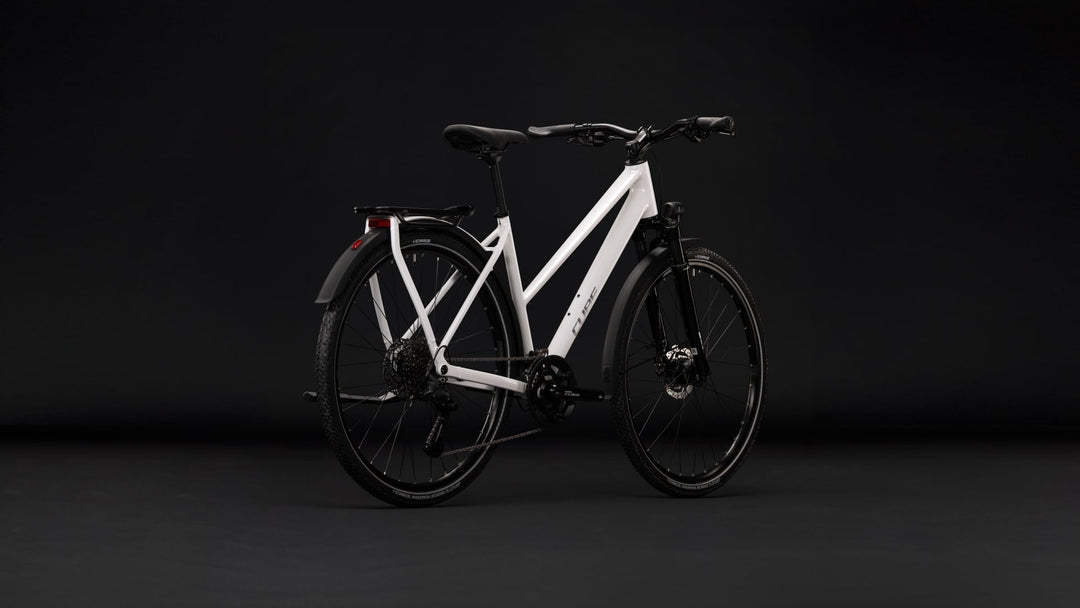 Cube Kathmandu Pro Metallicwhite Chrome Trapeze 2027 Hybrid Bike